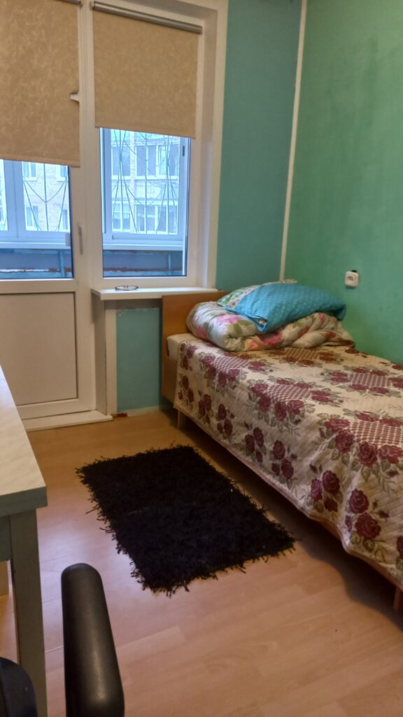 Сдам комнату девушке