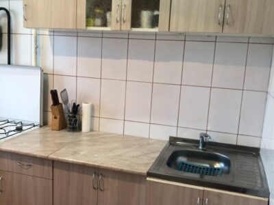 Сдам трехкомнатную квартиру на длительный срок
