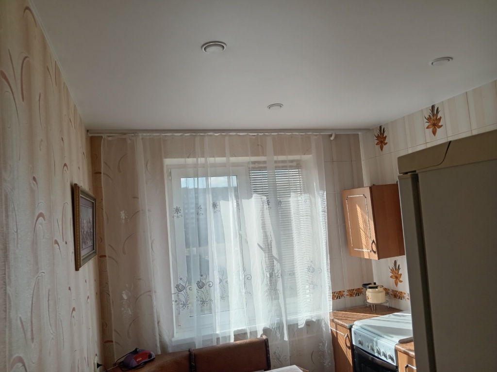 Сдам 2 комнатную квартиру на длительный срок